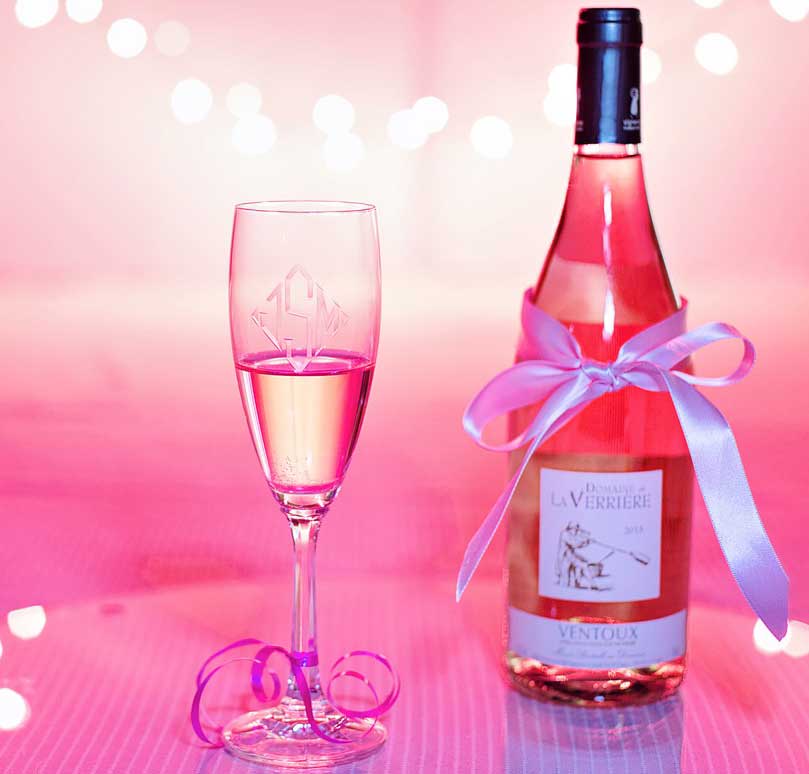 valentines day pink wine 1964456 1280